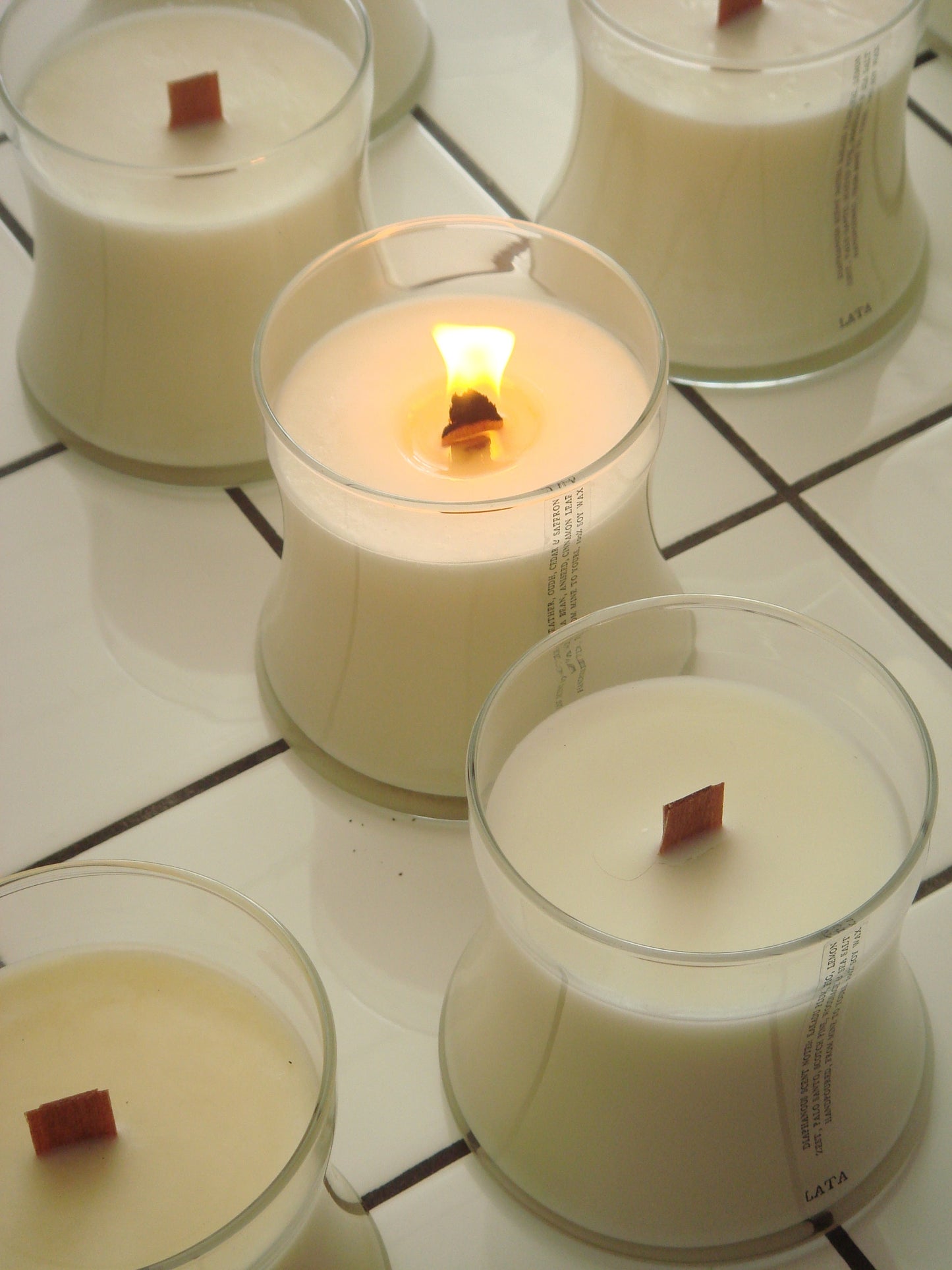 DIAPHANOUS CANDLE